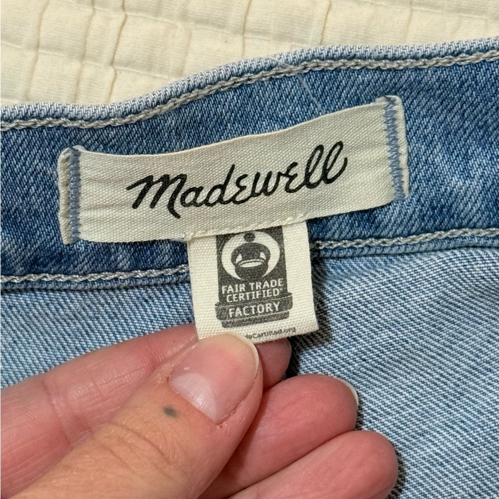 Madewell Light Blue Straight Leg Jeans - Picture 5 of 7